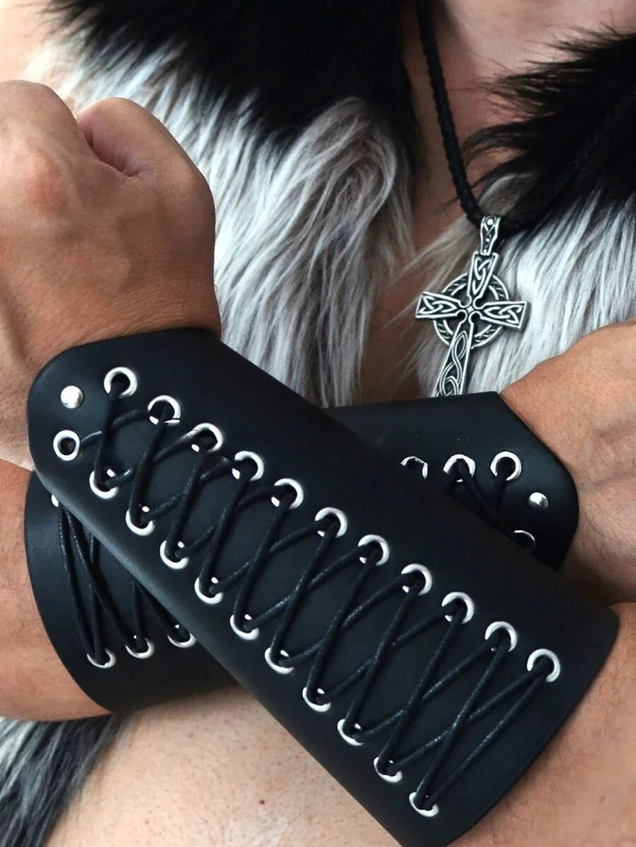 2pcs Black Lace-Up Viking Wristbands PU Leather Medieval Bracer Arm Guards For Renaissance Faire Halloween Cosplay Costume
