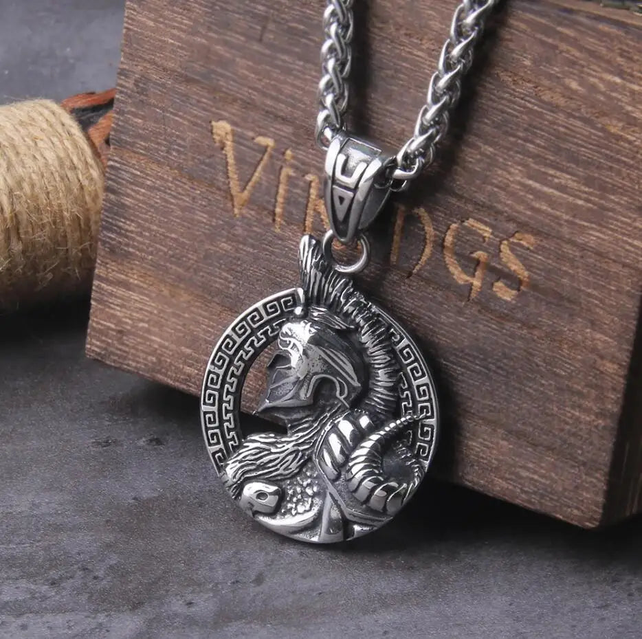 Never Fade Sparta Helmet pendant necklace with wooden box as men gift