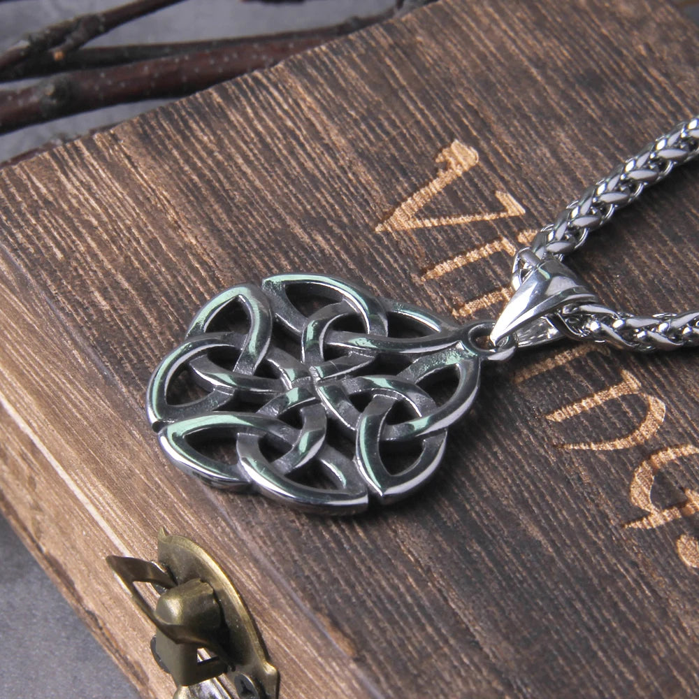 stainless steel Irish Celtics Knot Necklace Wicca Viking