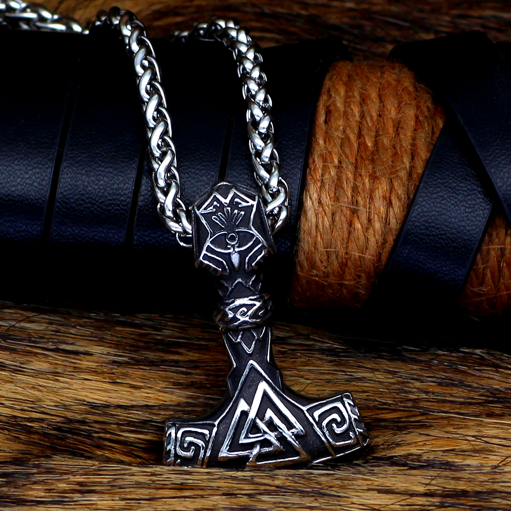 Thors Hammer Necklace - Odin's knot