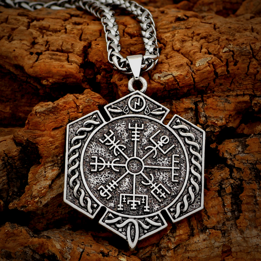 Viking Necklace - Vegvisir