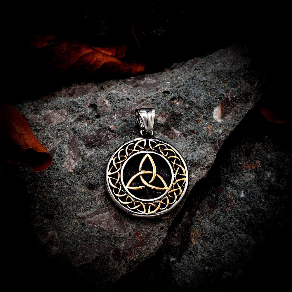 Viking Necklace - Golden Triskel