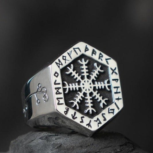 Viking Ring - Aegishjalmur Runes