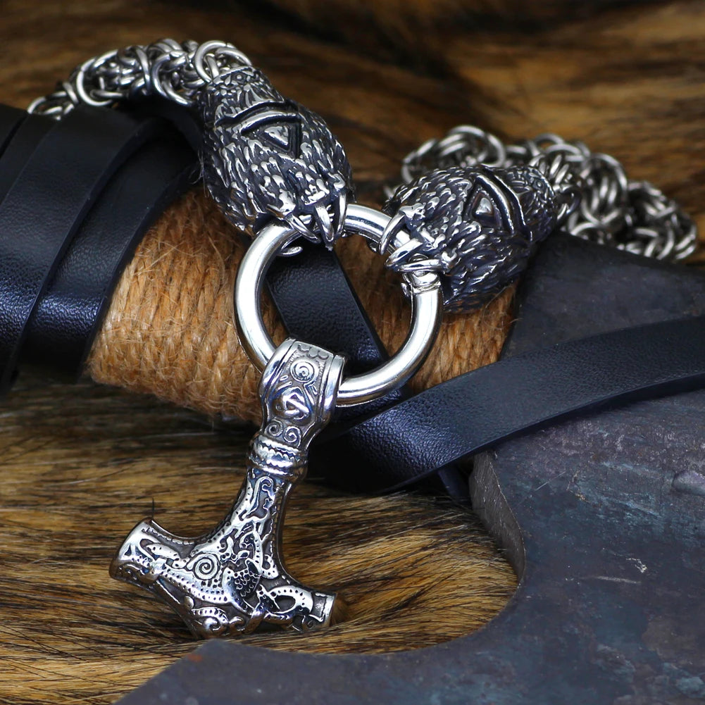 Berserker King Chain With Mjolnir Pendant