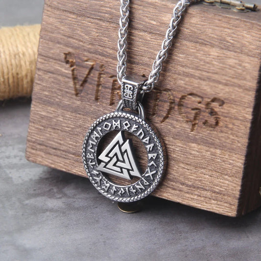Never Fade The Valknut Viking Runes Necklace Pendant Scandinavian Norse Vikings Charms with wooden box as men gift