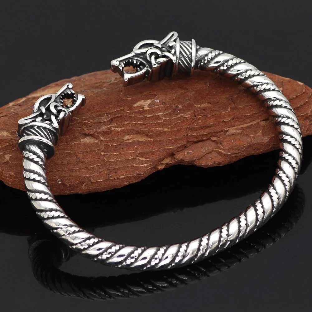 Viking Twisted Wolf Head Arm Ring