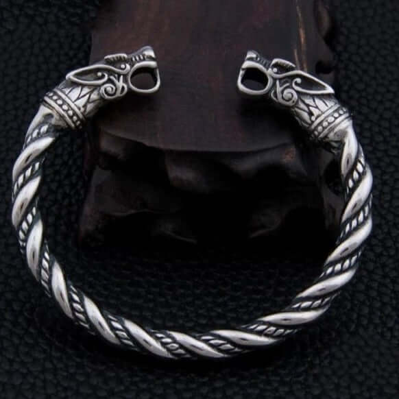 VIKING WRIST BRACELET- FENRIR