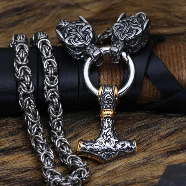 Braided King Chain With Twin Wolf Heads Holding A  Mjolnir Pendant