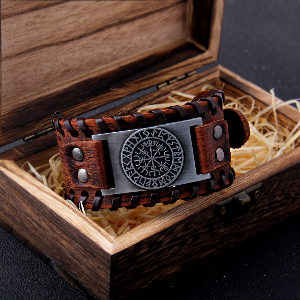 Viking Bracelet - Vegvisir Symbol