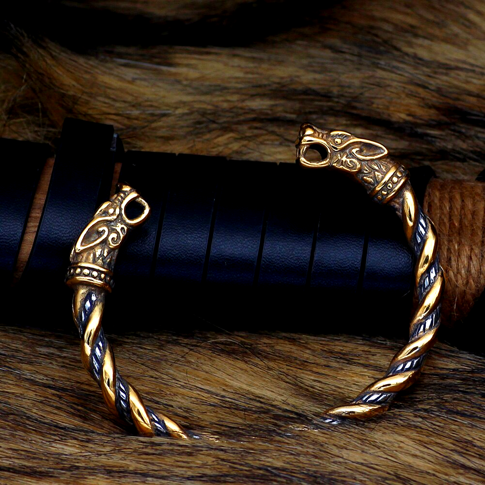 Viking Bracelet - Golden Nordic Wolf