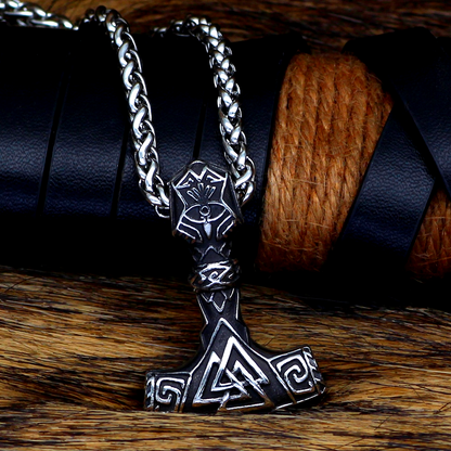 Thors Hammer Necklace - Odin's knot