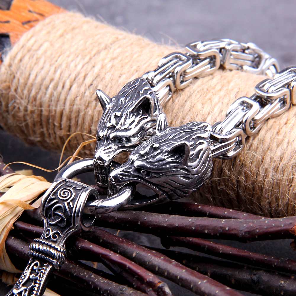 Thors Hammer Necklace - Odin Wolves