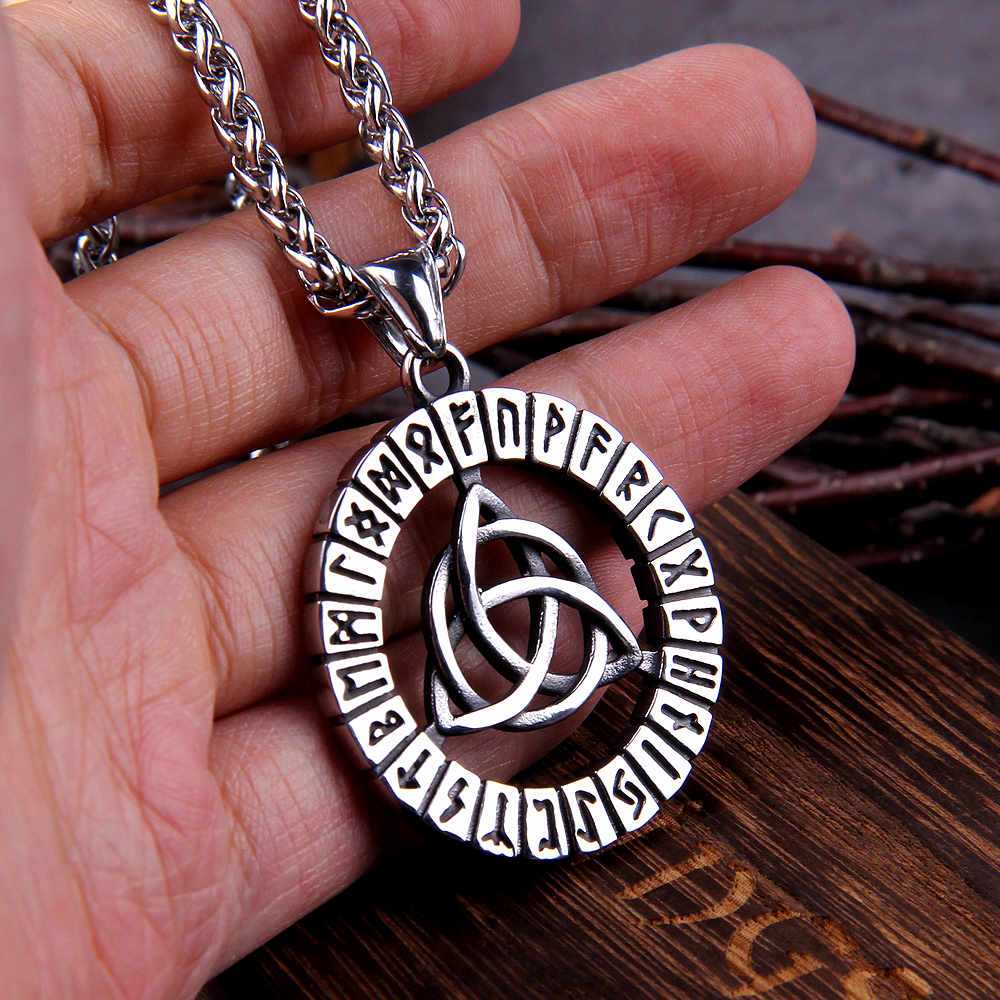 Viking Necklace - Triquetra runic circle