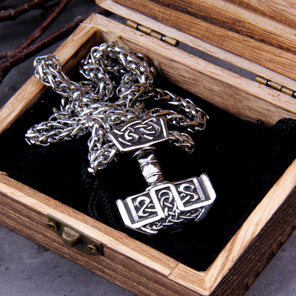 Thors Hammer Necklace - Knotted Pattern