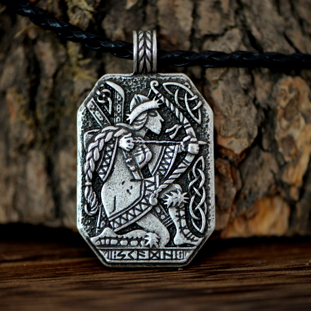 Viking Necklace - Hunting goddess Skadi