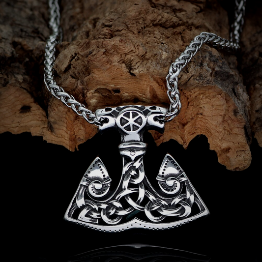 Thors Hammer Necklace - Knotted Wolves Pattern