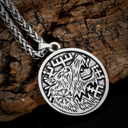 Viking Necklace - Vegvisir Wolf