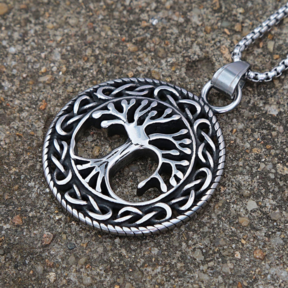 Viking Necklace - Tree of life knot