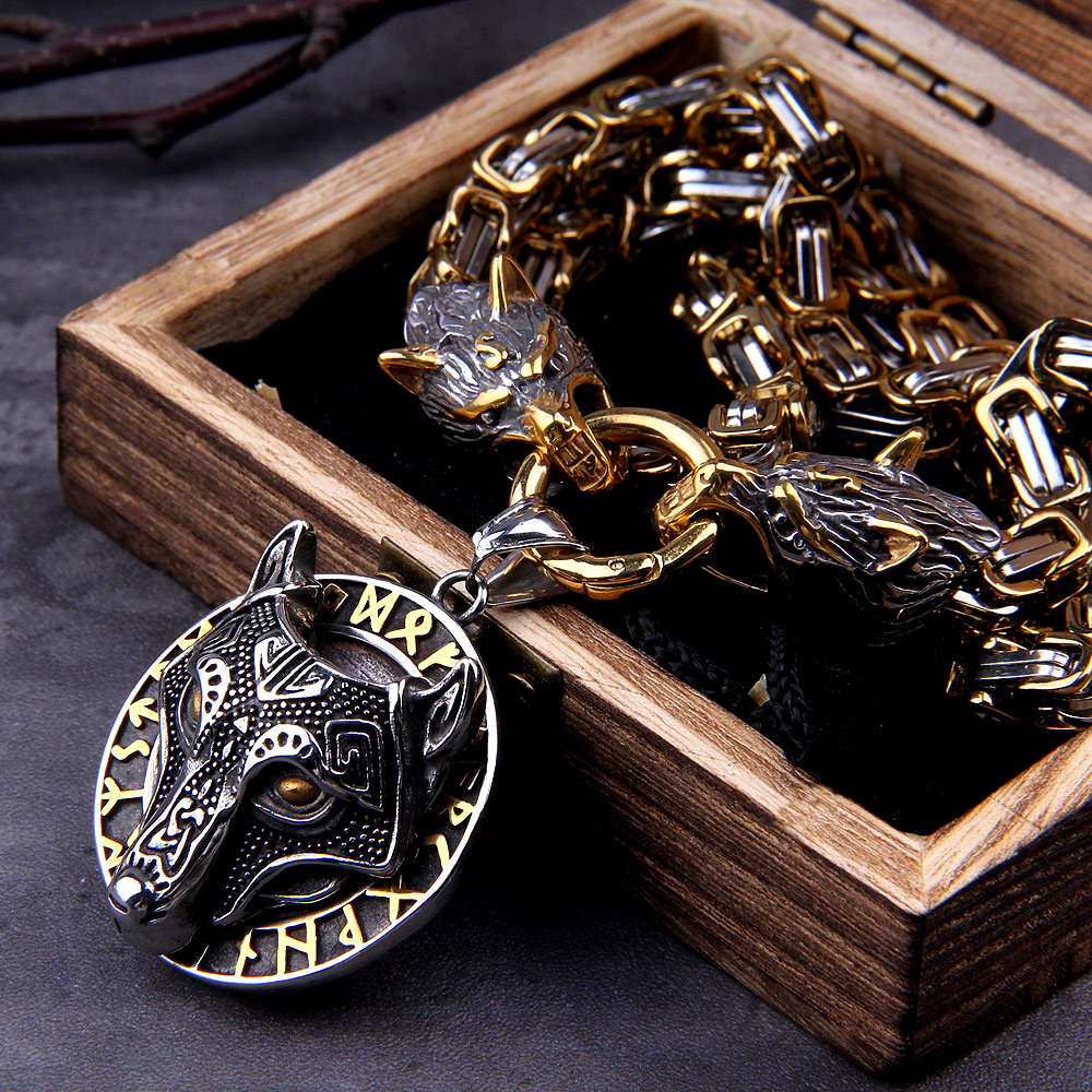 King's Chain Necklace With Wolves' Heads Holding Fenrir Medallion