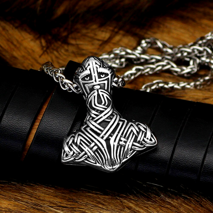 Thors Hammer Necklace - Intricate Knotwork