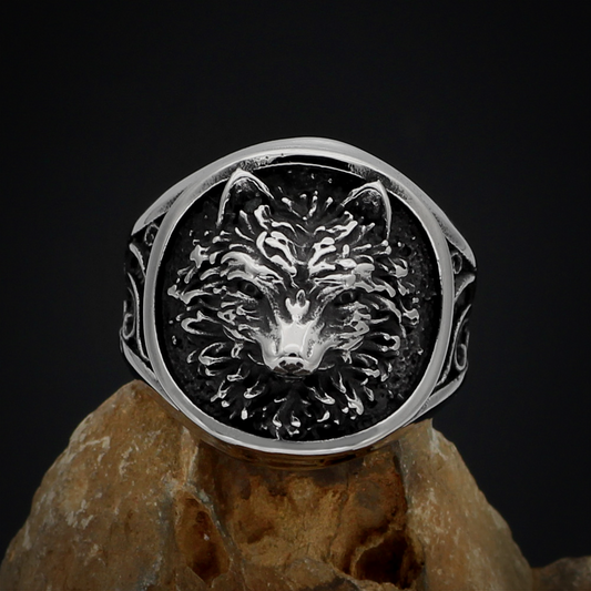 Viking Ring - Wolf