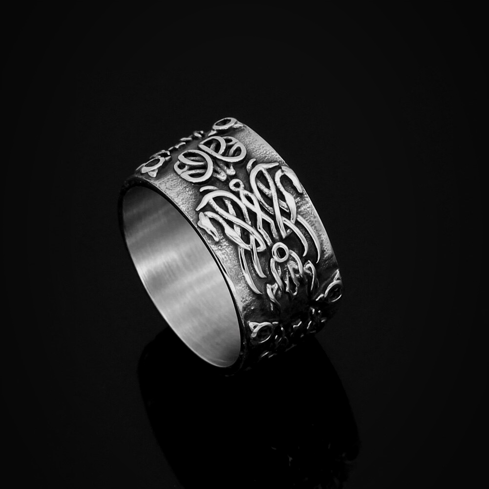 Viking Ring - Nidhogg